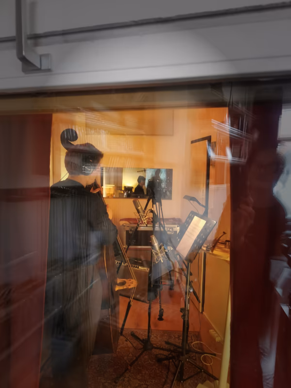 Matthew Liebeck Quartet bei der Aufnahme im Hot Milk Studio
